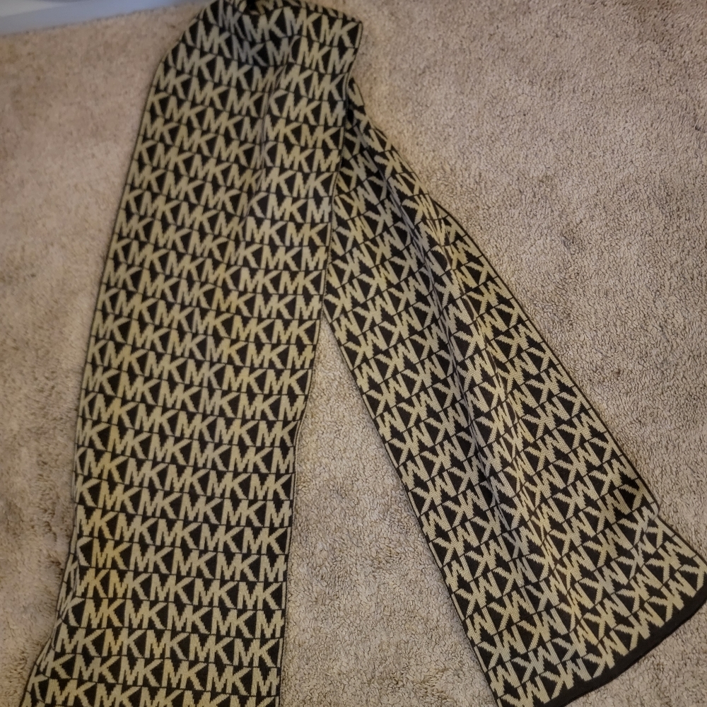 Michael Kors Scarf